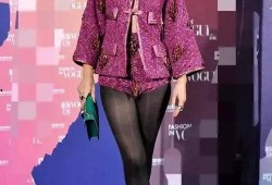 明星黑丝袜穿搭,明星黑丝袜穿搭秘籍大揭秘